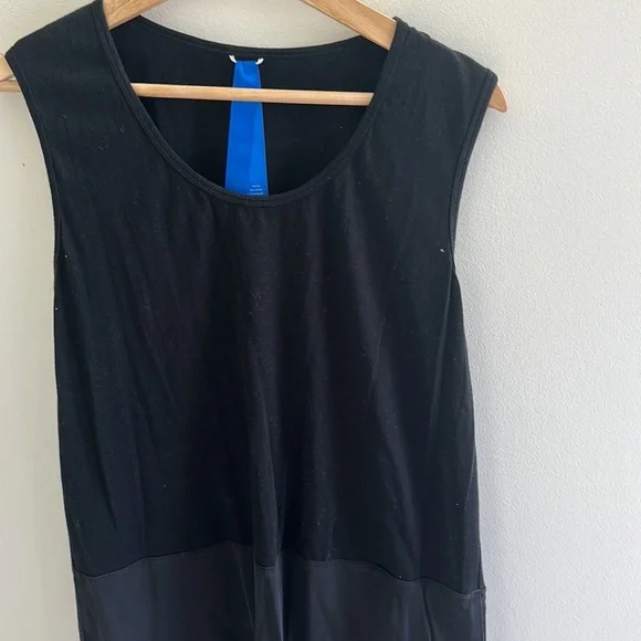 Women’s Kit & Ace Cashmere / Silk Dress - Picture 4 of 7